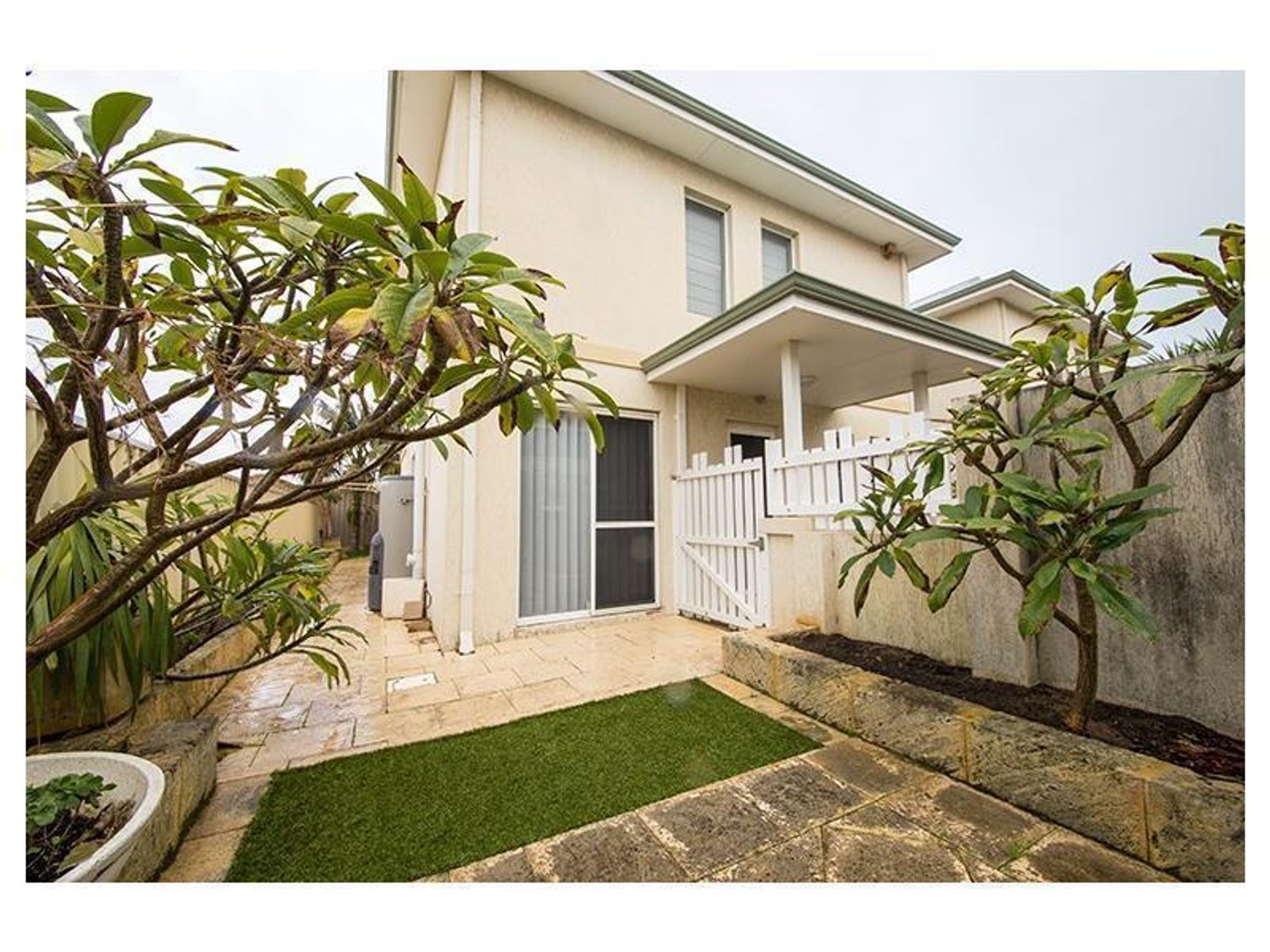 4/58 Drabble Road, Scarborough, WA 6019