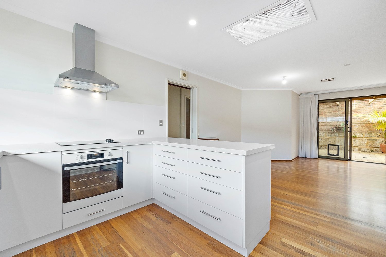 4C/129 Drabble Road, City Beach, WA 6015